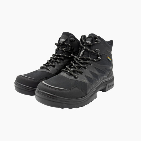 Kuoma Välke, Black